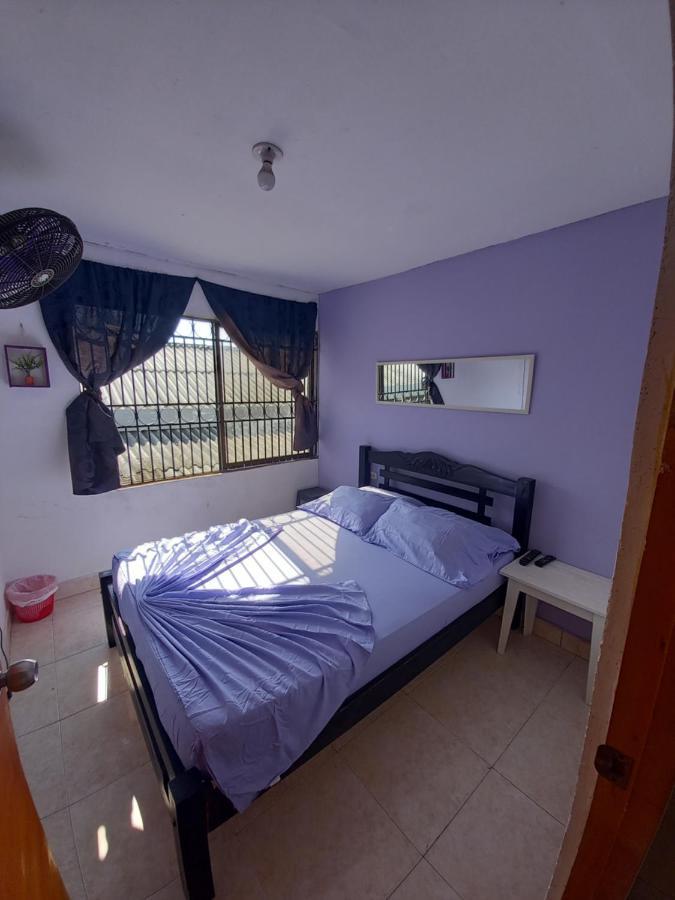 Hostel Shalom Adonai Cartagena ภายนอก รูปภาพ