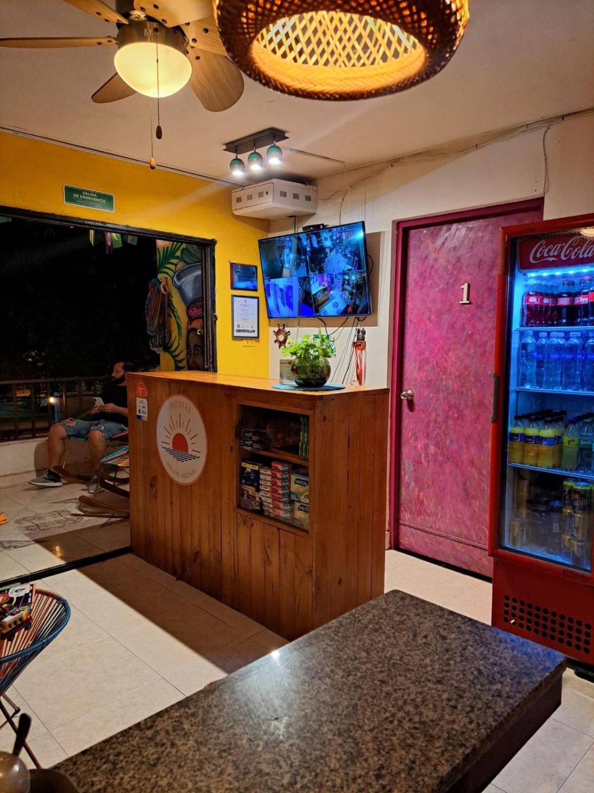 Hostel Shalom Adonai Cartagena ภายนอก รูปภาพ